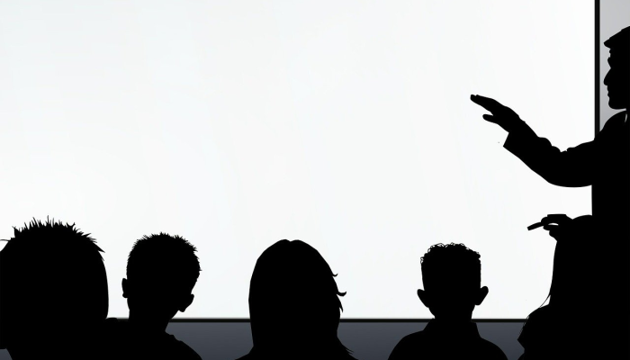 国内疫情下降最新：恢复正常生活的希望与挑战