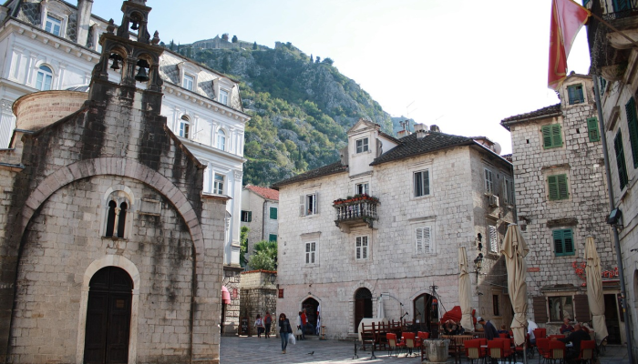 古城疫情最新报告：纵览历史与现实的交汇